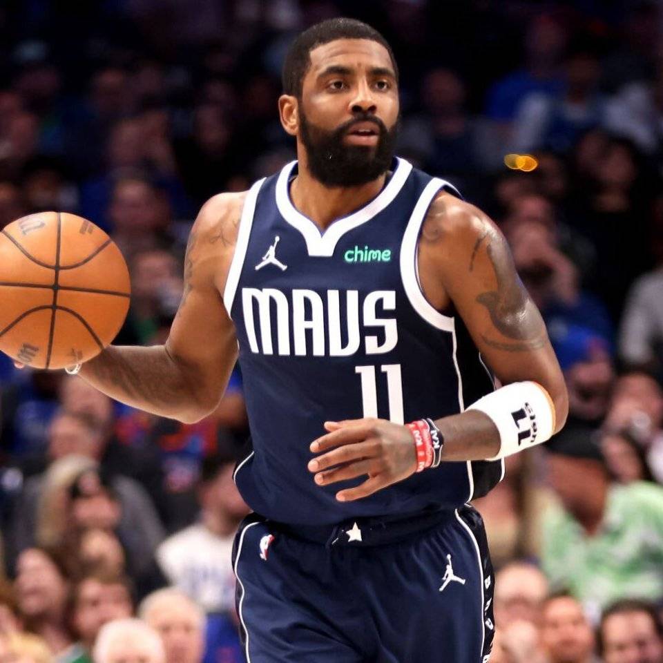 足球传球路线的五大选择技巧（足球传球路线选择的五个实用技巧）