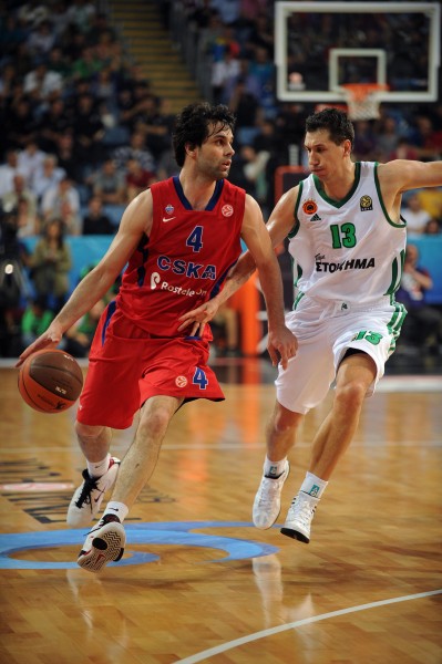 1-3遗憾无缘冠军，穆勒赛后社媒晒照感谢球迷支持（1-3落败无缘冠军，穆勒赛后社媒晒照致谢球迷）