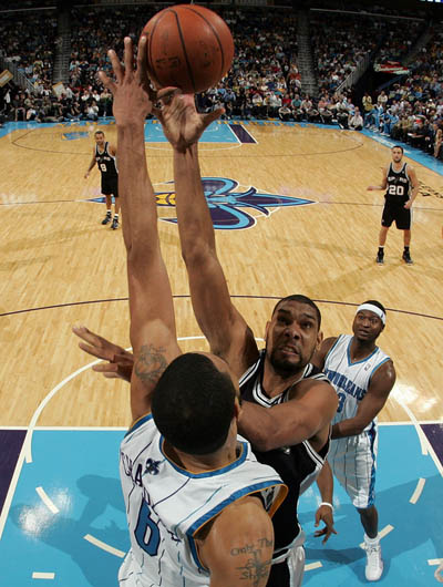 都体：尤文将采用四后卫体系，斯帕莱蒂计划推行4-3-2-1阵型（都灵体育报：尤文或改打四后卫，斯帕莱蒂拟推行4-3-2-1阵型）